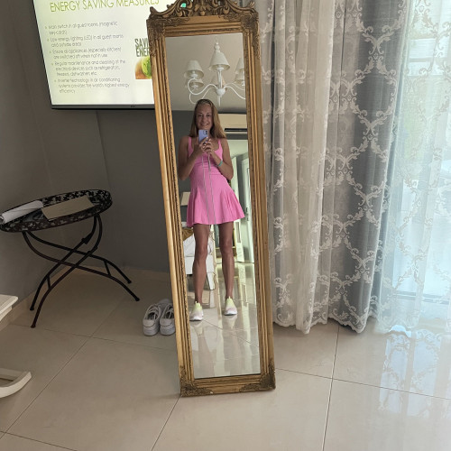 Kateryna J. profile photo