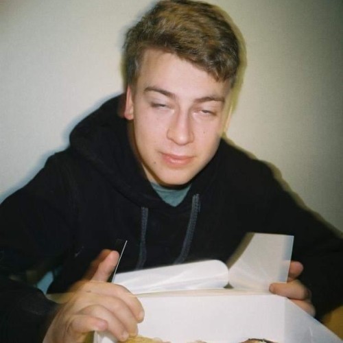 Federico B.