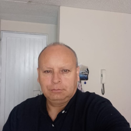 JAVIER  R.