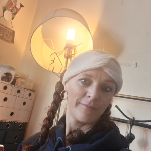 KellyMarie W. profile photo