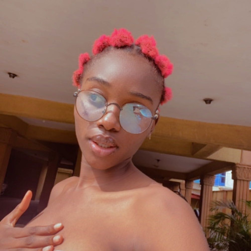 Coco T.