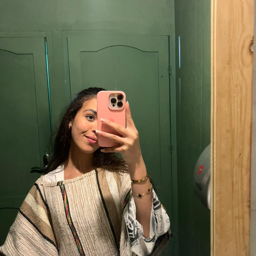 oumayma i. profile photo