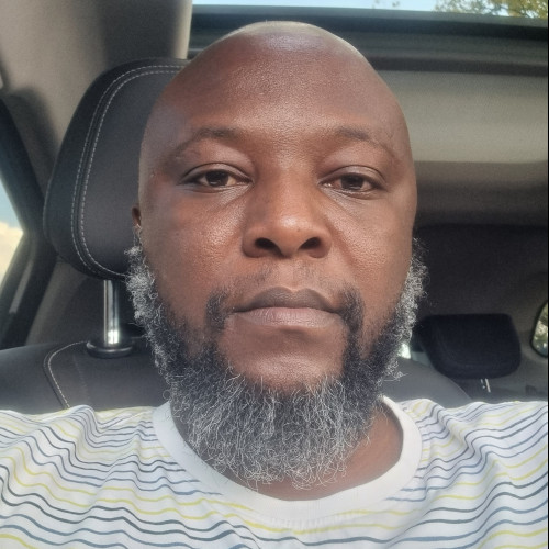 Mcleo N. profile photo