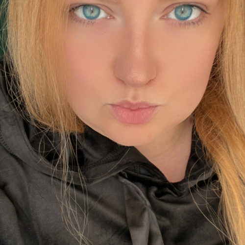 Lena B. profile photo