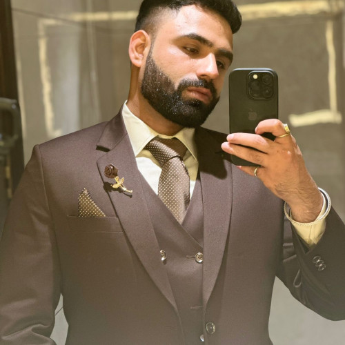 Ekansh K.