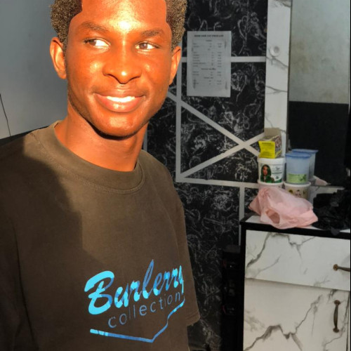 Hadome W. profile photo