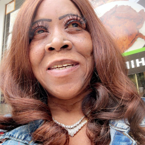 Leslie P. profile photo