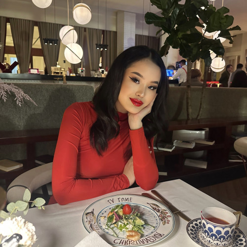Aiym Y. profile photo