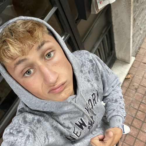 Julian A. profile photo