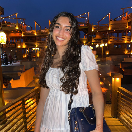 Alizeh R. profile photo