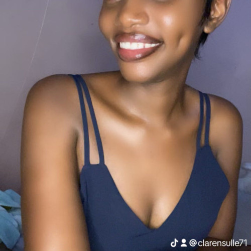 Mimi m. profile photo