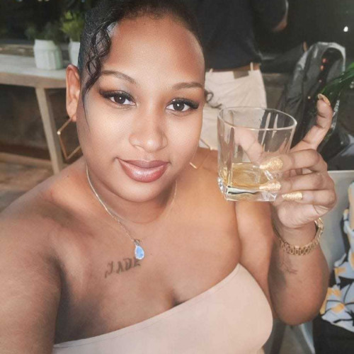 milie j. profile photo