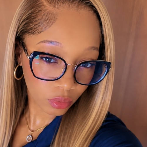 Monique P. profile photo
