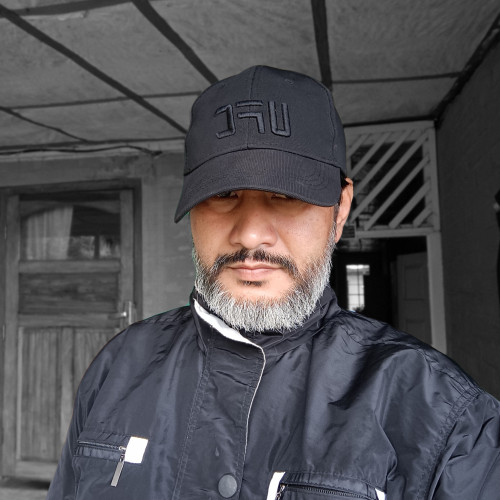 Myan E. profile photo