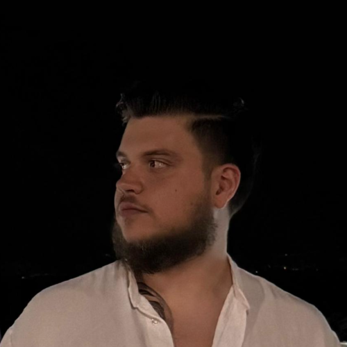 nicola d. profile photo