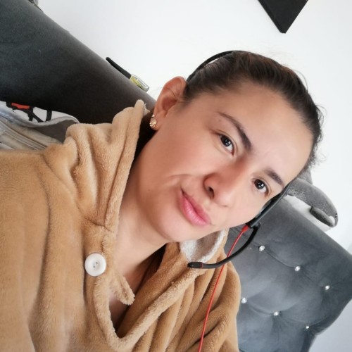 Valeria B.