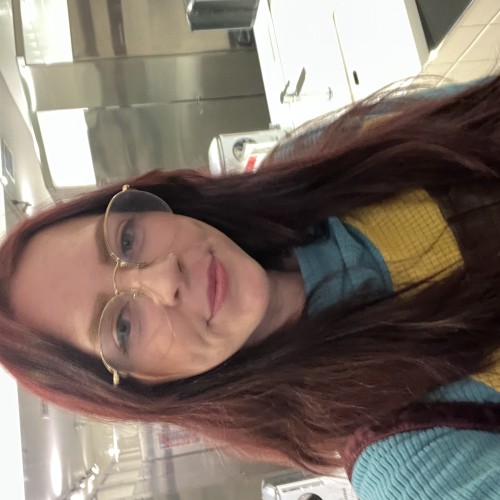 ellen b. profile photo