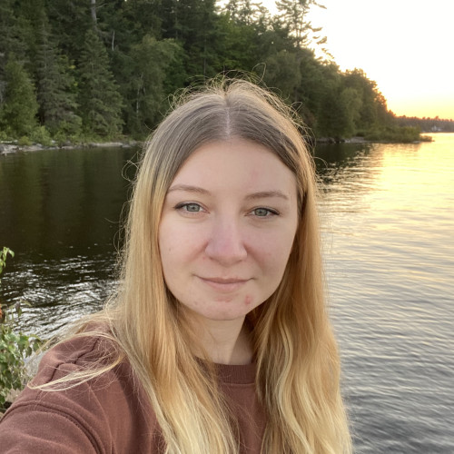 Viktoriia F. profile photo