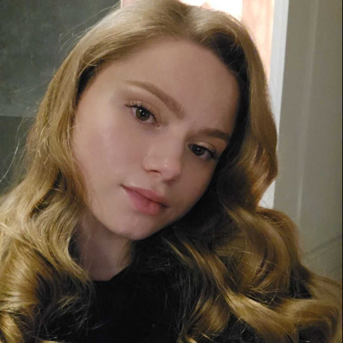 rosalie a. profile photo
