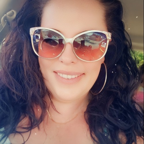 Amber G.