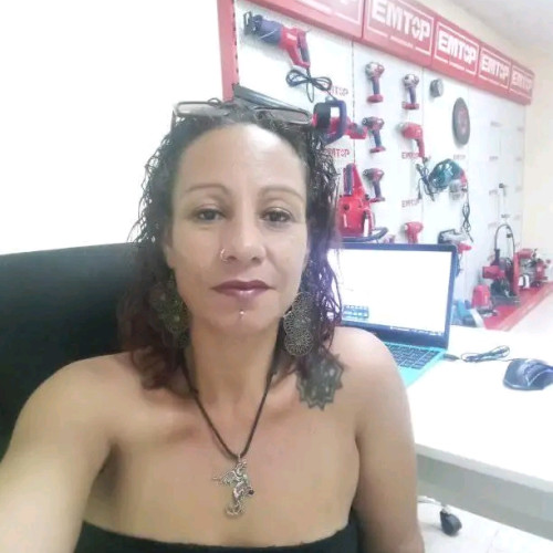 Yani L.