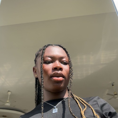 Yenea E. profile photo