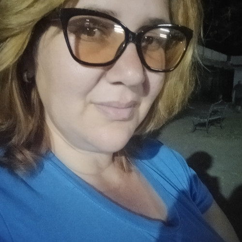 Aylin L. profile photo