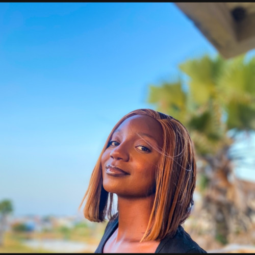 Niri C. profile photo