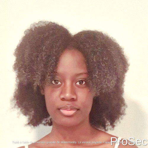 Maya E. profile photo