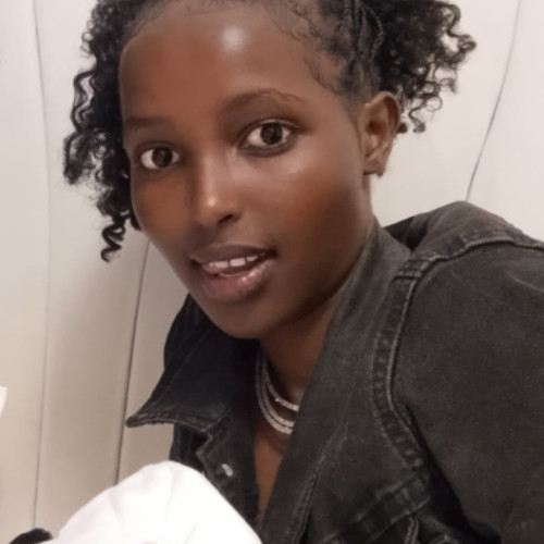 Hellen L. profile photo