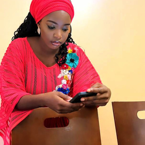 Muna J.