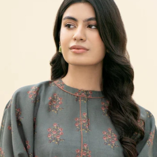 Elsa W.