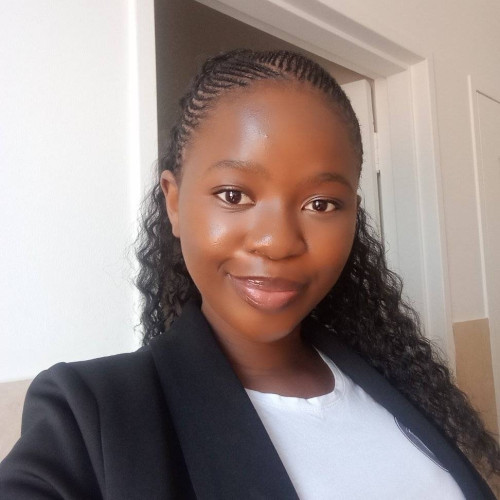 Akhona M. profile photo