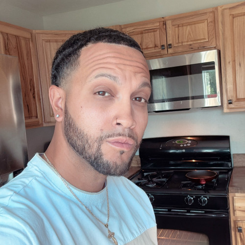 Joshua  D. profile photo