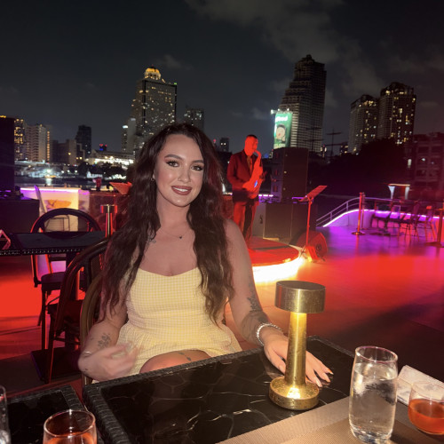 Nicola J. profile photo