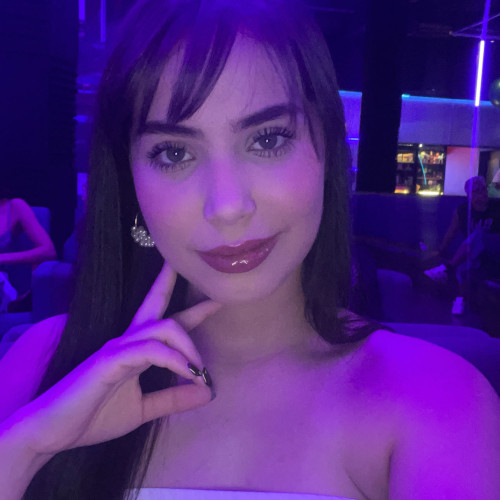 laura v. profile photo