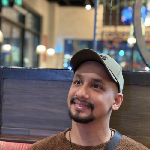 Faisal (Arabic & English Tutor) J.