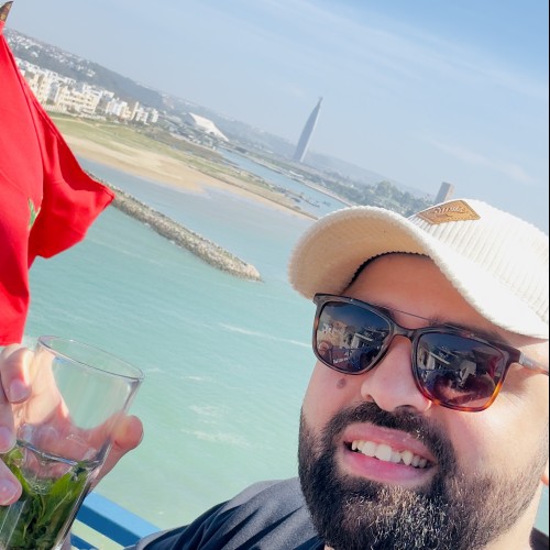 Mehdi  L.