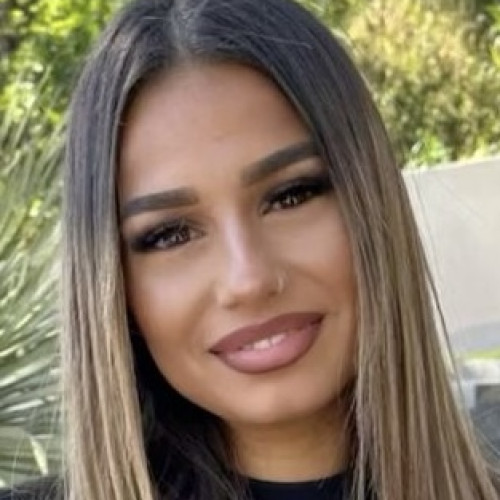 Layla a. profile photo