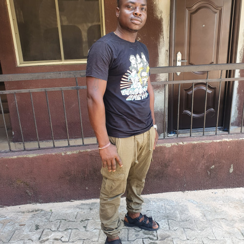 Tunde P. profile photo