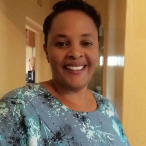 Esther M. profile photo