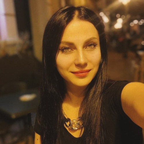 Iuliana  V. profile photo