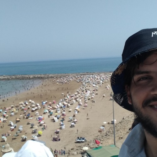 Yassine  E.