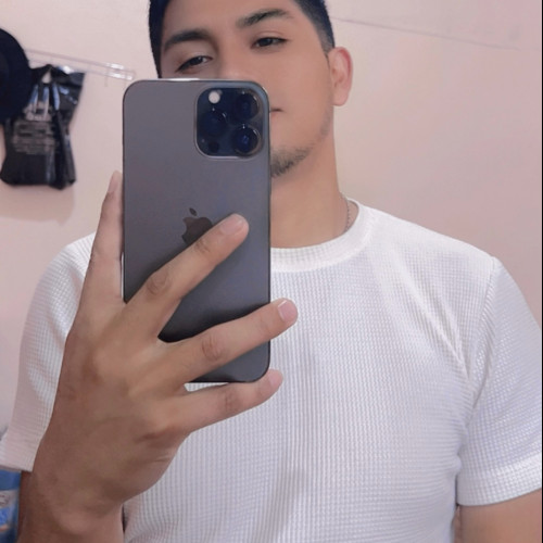 Edison  J. profile photo