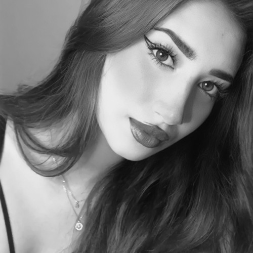 Nayla  M.