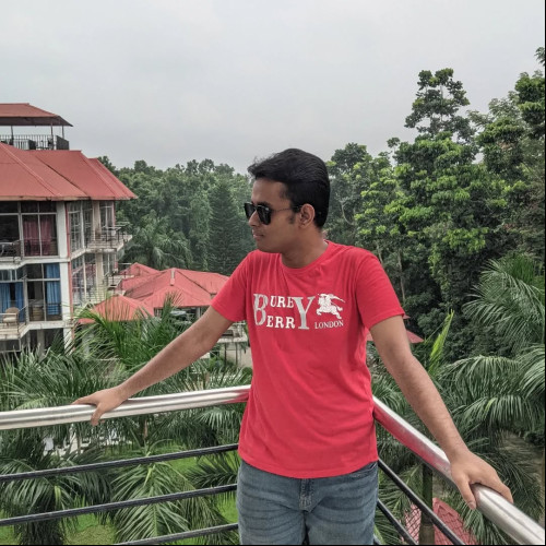 Shah  L. profile photo