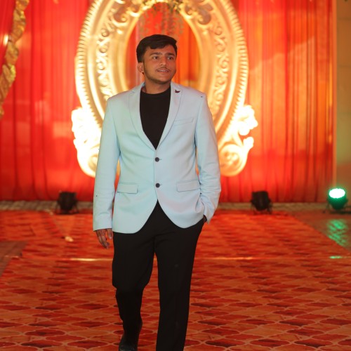 Hemant  G.