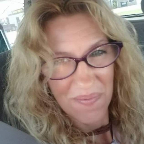 Beth L. profile photo