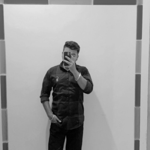 dev  b. profile photo