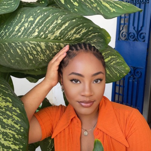 Marie Claire  D. profile photo